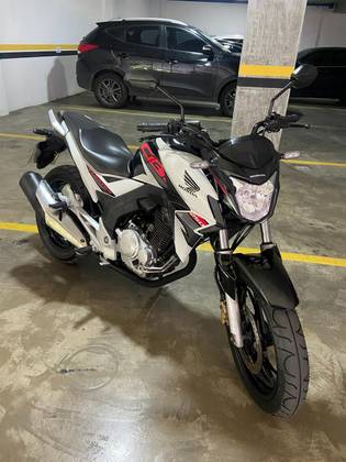 HONDA CB TWISTER HONDA CB TWISTER